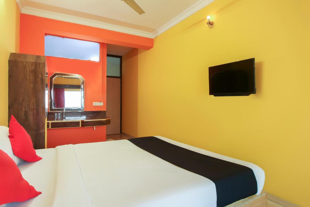 Capital O 71729 Lucky Inn Bangalore Extérieur photo