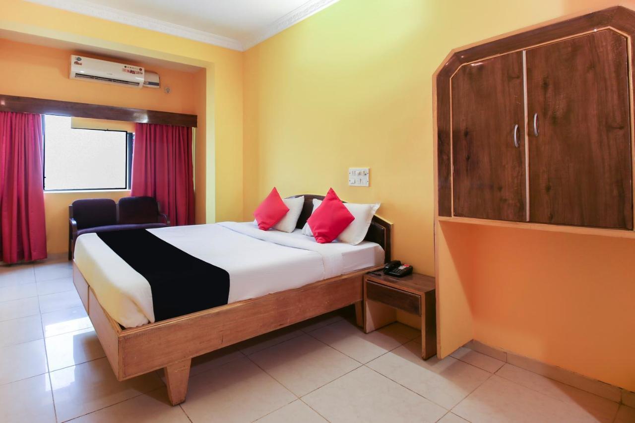 Capital O 71729 Lucky Inn Bangalore Extérieur photo