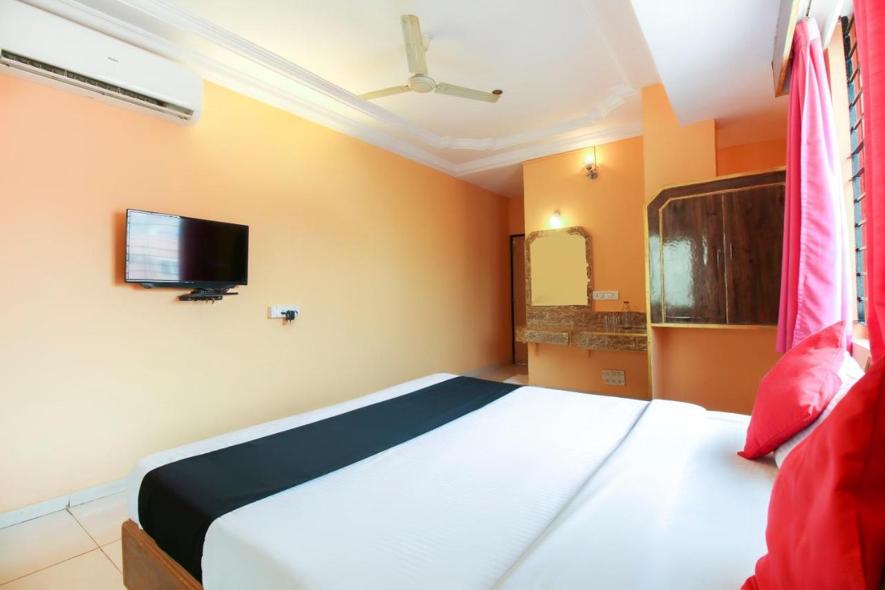 Capital O 71729 Lucky Inn Bangalore Extérieur photo