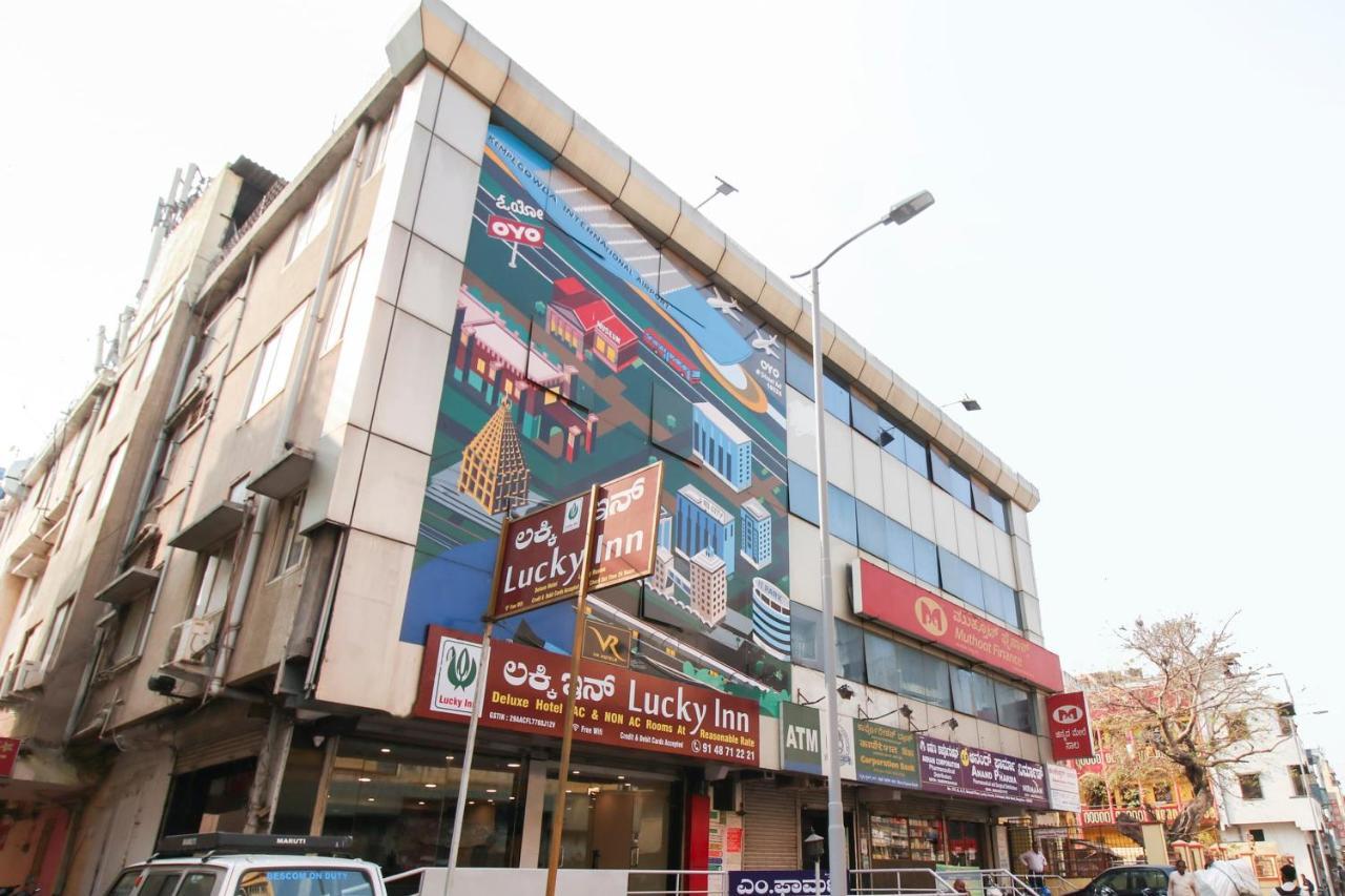 Capital O 71729 Lucky Inn Bangalore Extérieur photo