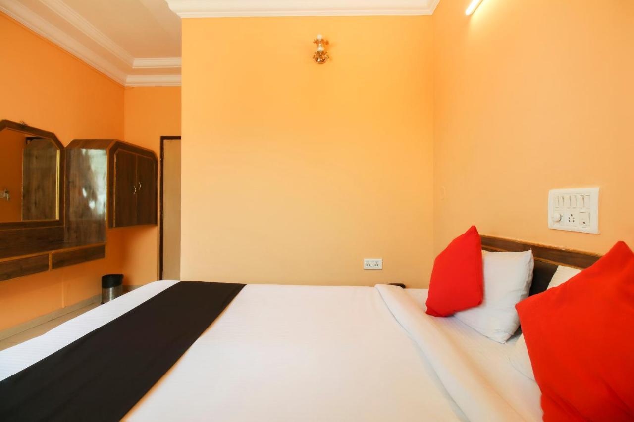 Capital O 71729 Lucky Inn Bangalore Extérieur photo